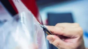 Effectively repairing deep scratches on your car